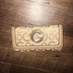 Guess wallet